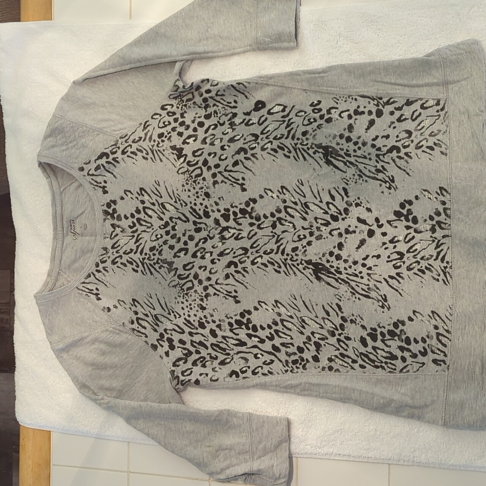 Women sweatshirt